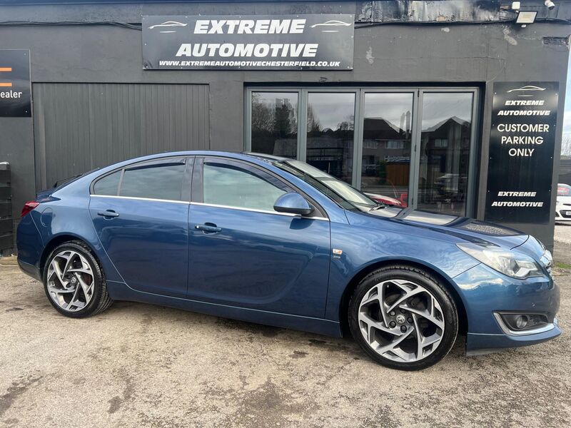 VAUXHALL INSIGNIA