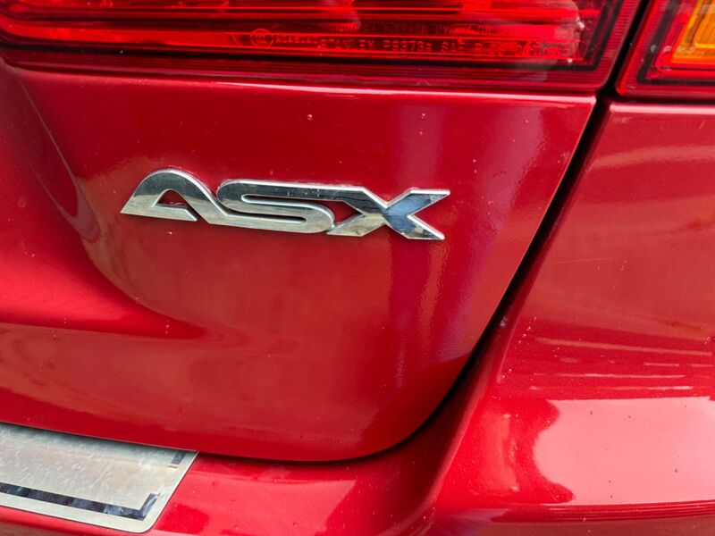 MITSUBISHI ASX