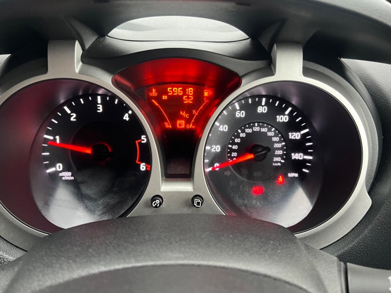 NISSAN JUKE
