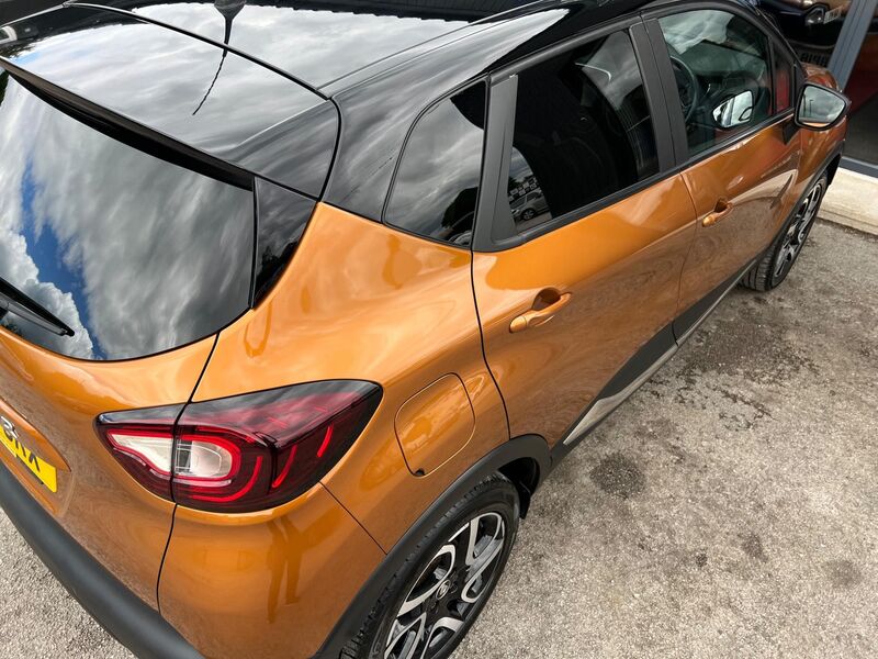 RENAULT CAPTUR