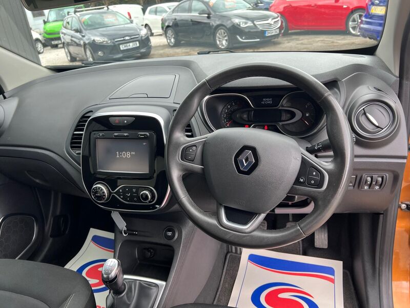 RENAULT CAPTUR