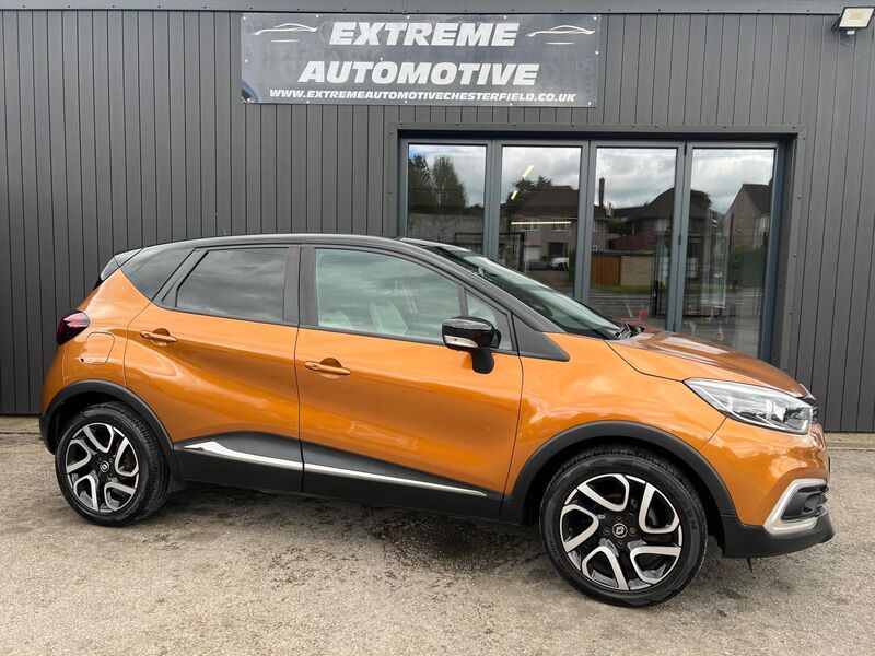 View RENAULT CAPTUR 0.9 TCe ENERGY Iconic Euro 6 (s/s) 5dr