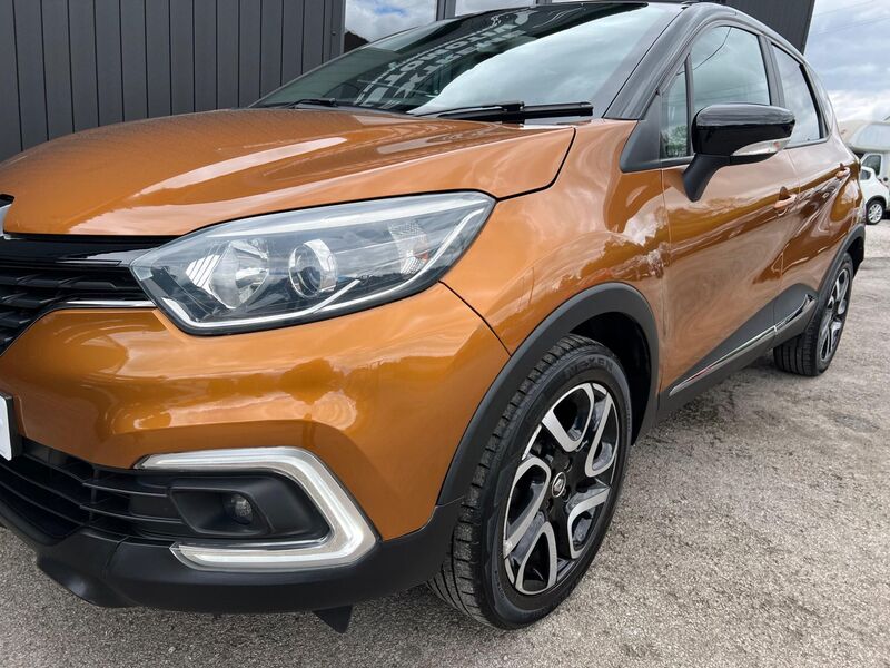 RENAULT CAPTUR