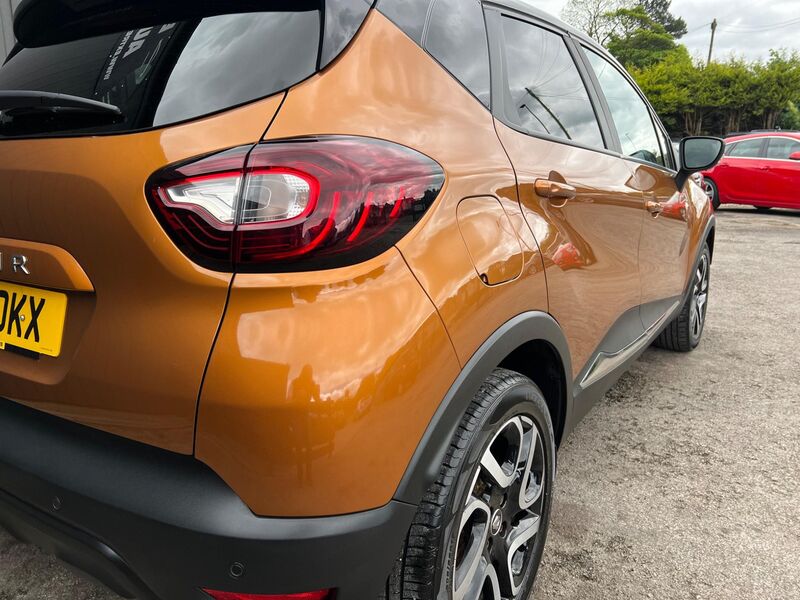RENAULT CAPTUR