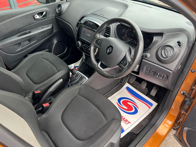 RENAULT CAPTUR
