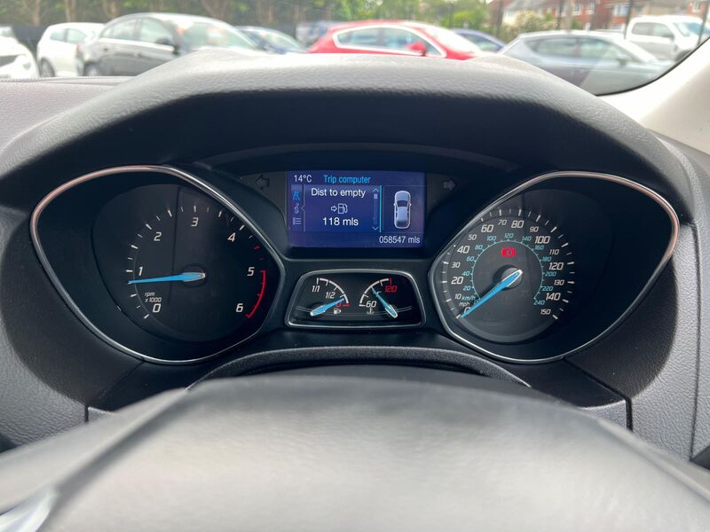 FORD FOCUS