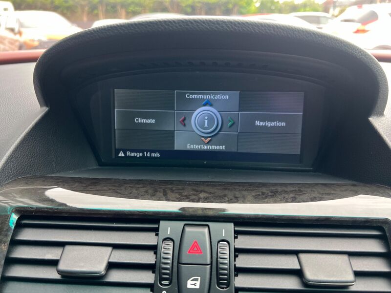 BMW 6 SERIES
