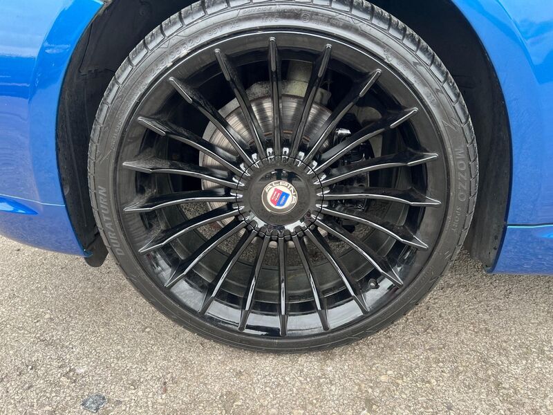 BMW 6 SERIES