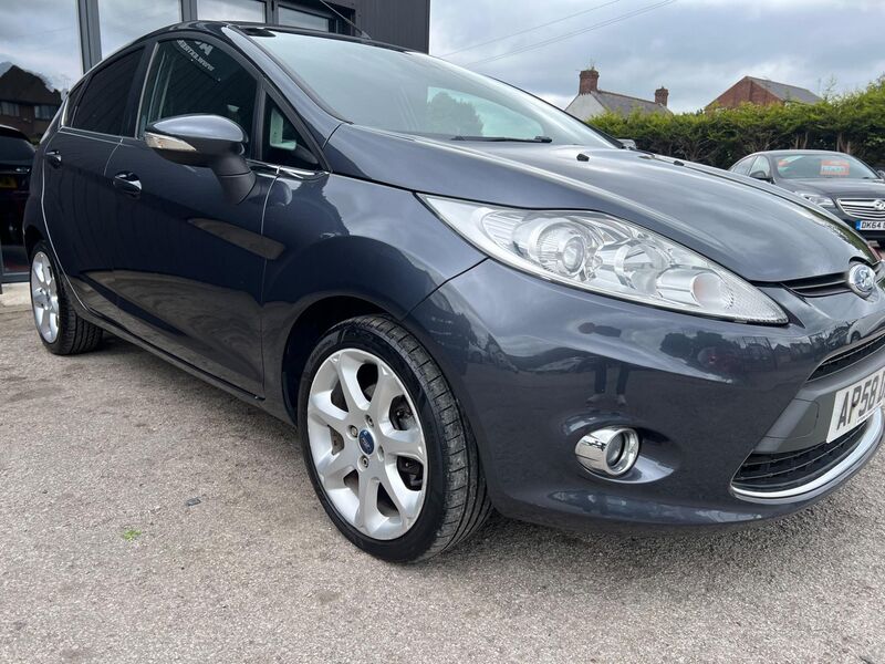 FORD FIESTA