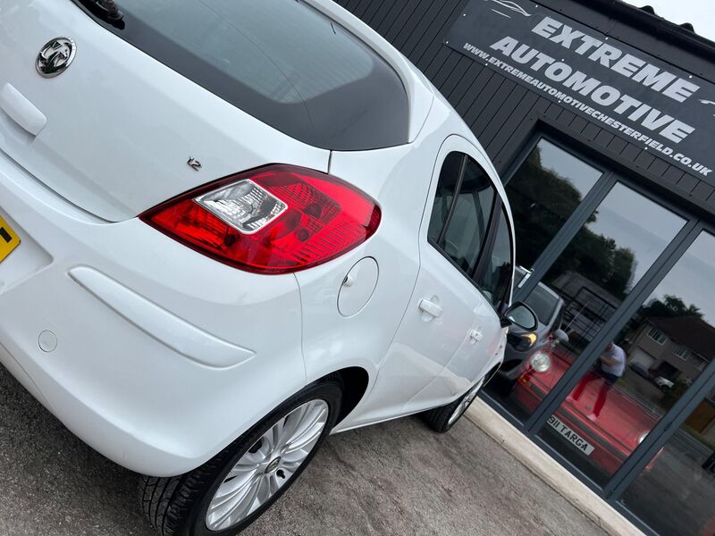 VAUXHALL CORSA