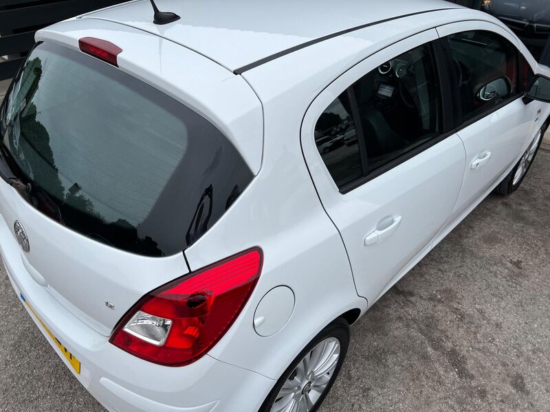 VAUXHALL CORSA