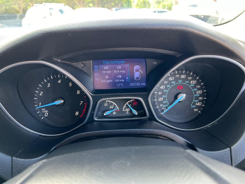 FORD FOCUS