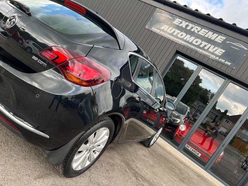 VAUXHALL ASTRA