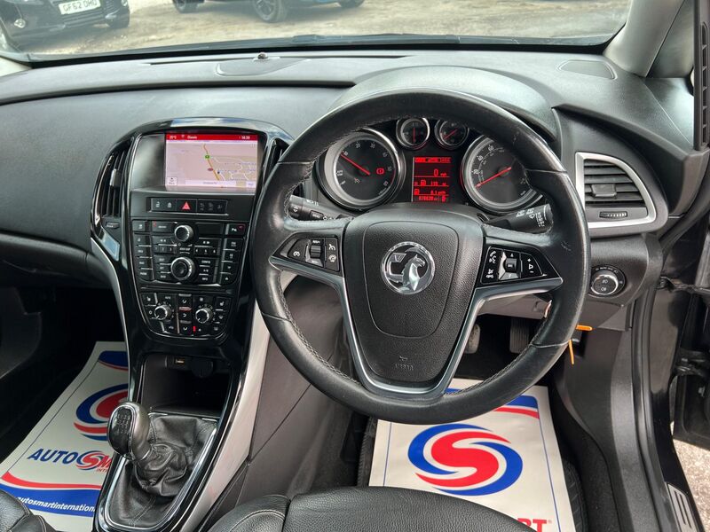 VAUXHALL ASTRA