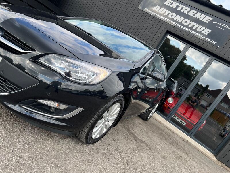 VAUXHALL ASTRA