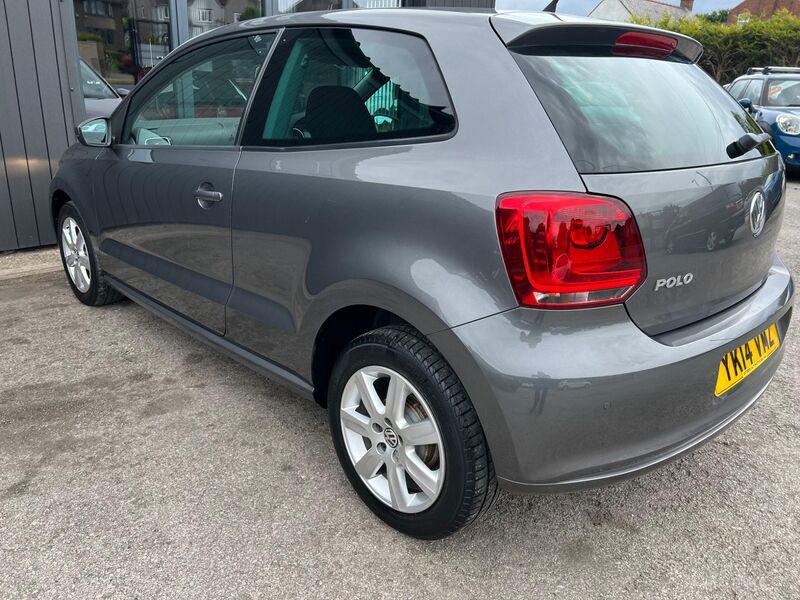 VOLKSWAGEN POLO