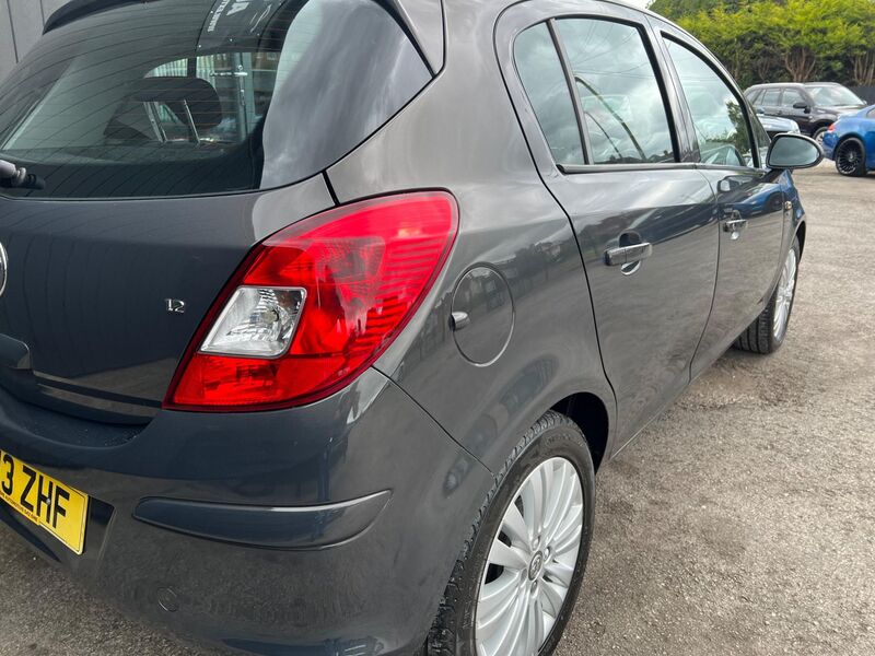 VAUXHALL CORSA