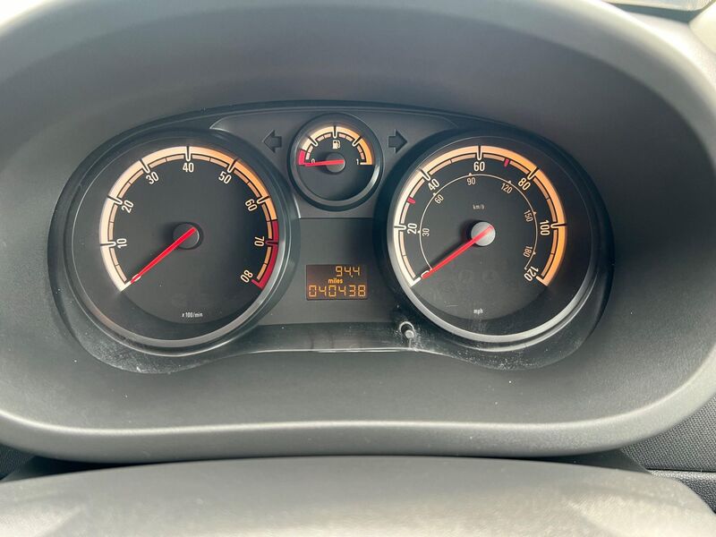 VAUXHALL CORSA