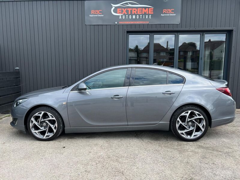 VAUXHALL INSIGNIA