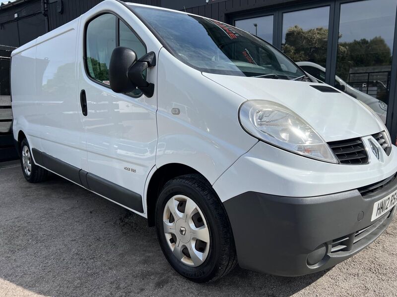 RENAULT TRAFIC