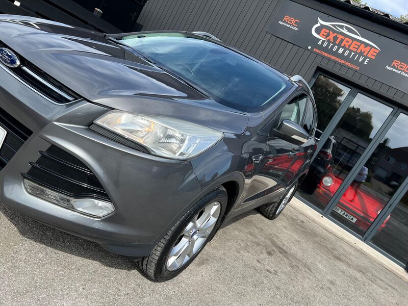 FORD KUGA