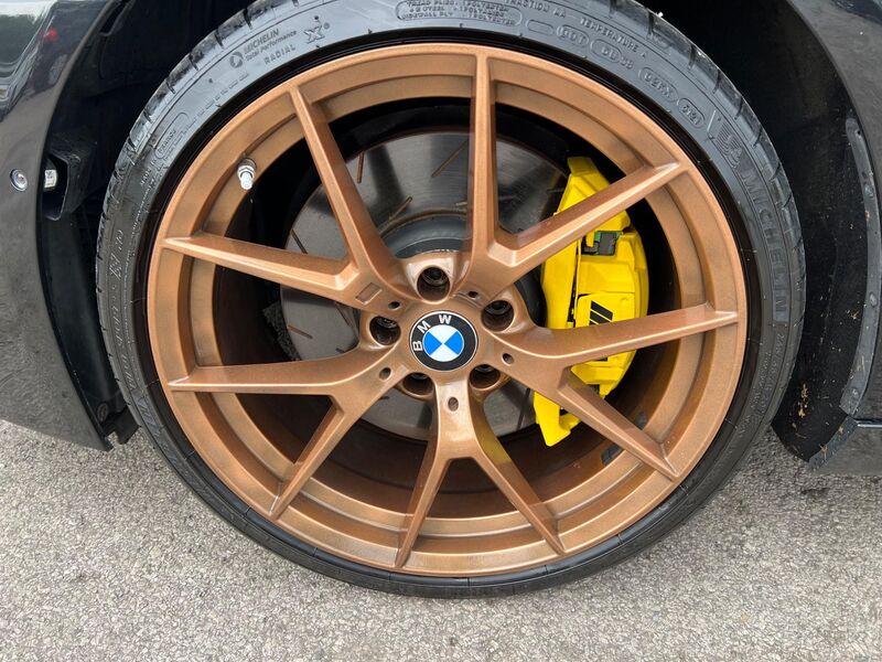 BMW 6 SERIES