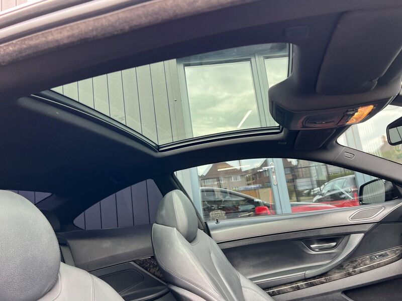 BMW 6 SERIES