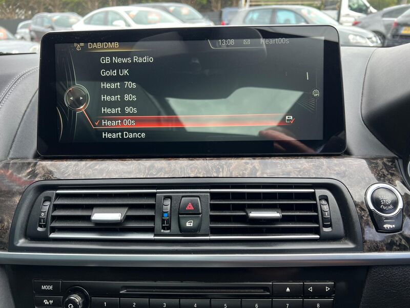 BMW 6 SERIES