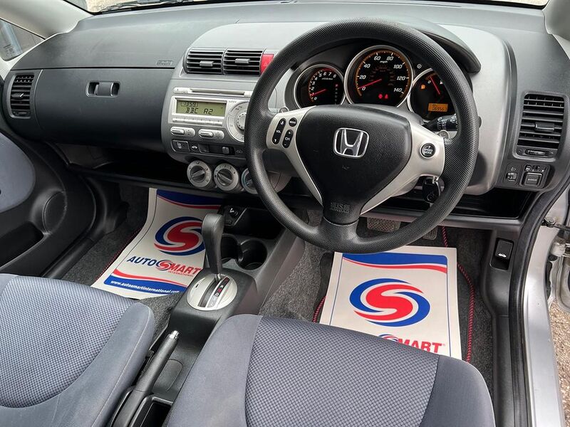 HONDA JAZZ