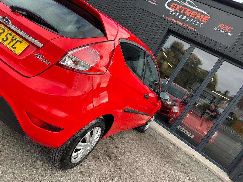 FORD FIESTA