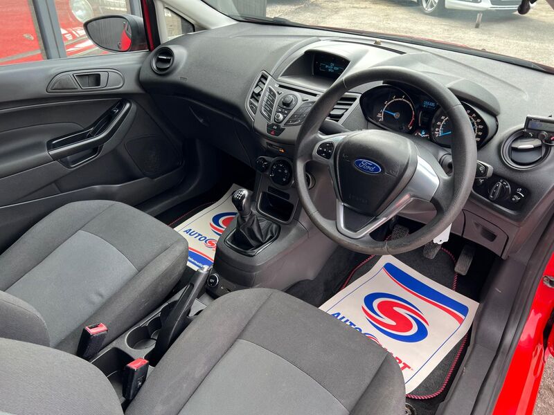 FORD FIESTA