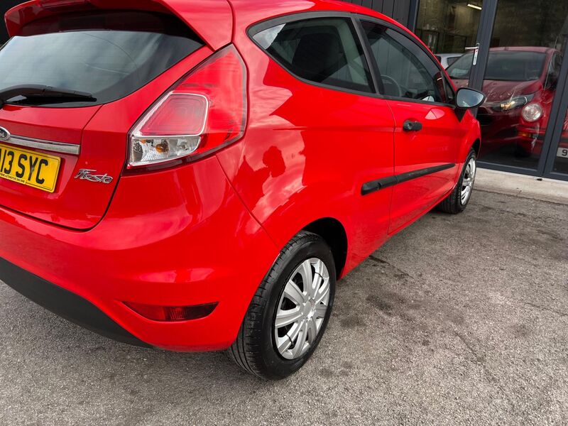 FORD FIESTA