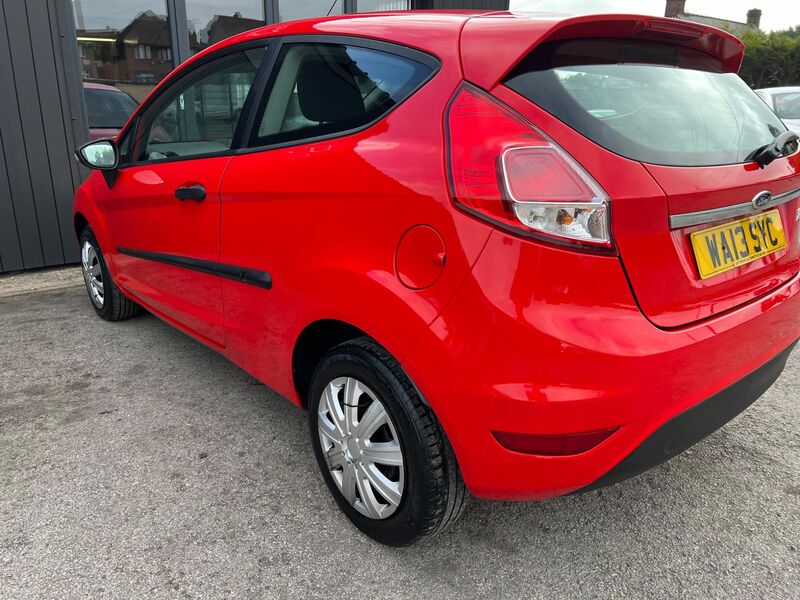 FORD FIESTA