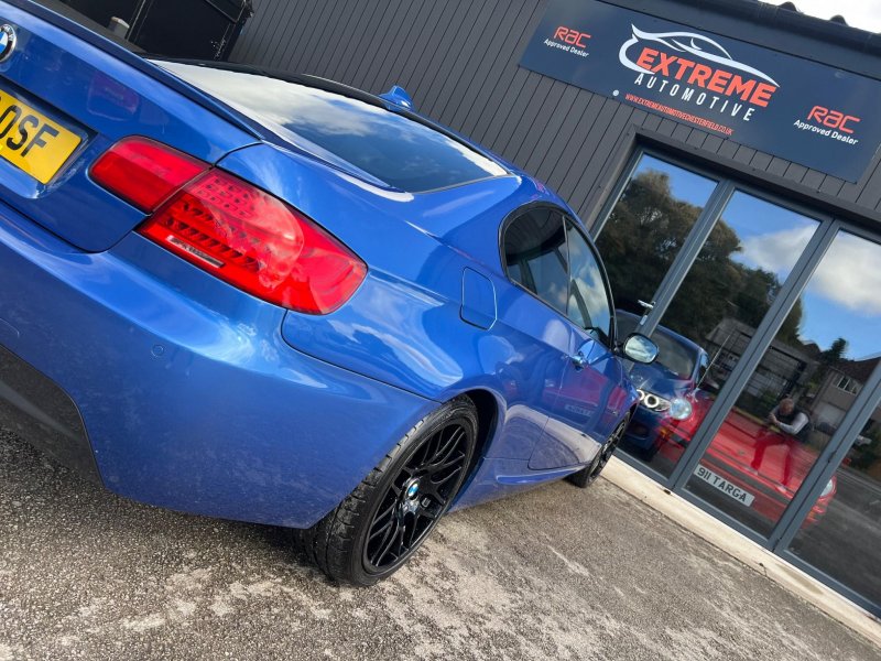 BMW 3 SERIES