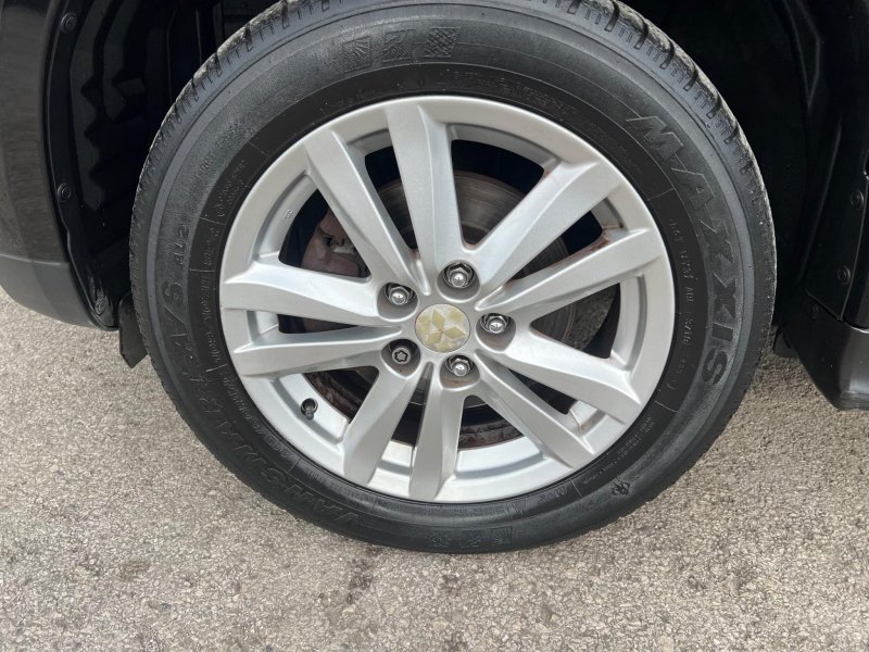 MITSUBISHI ASX