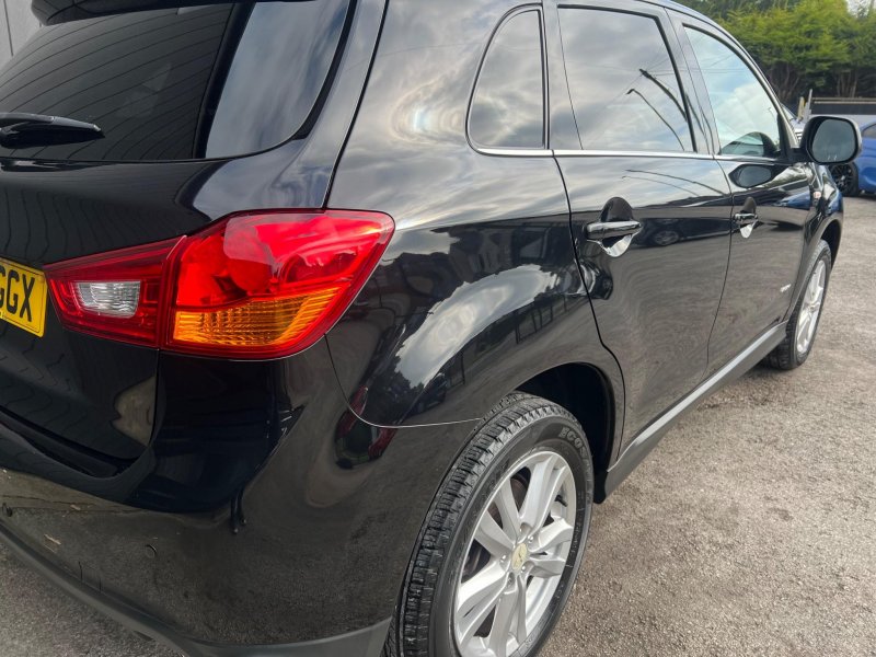 MITSUBISHI ASX