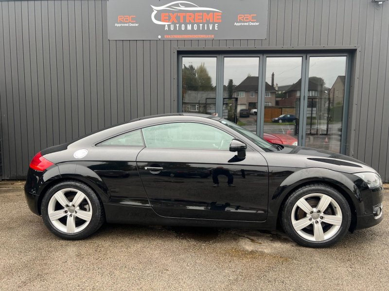 AUDI TT