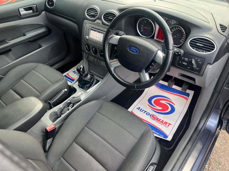 FORD FOCUS