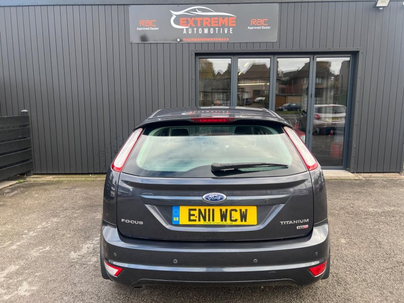 FORD FOCUS