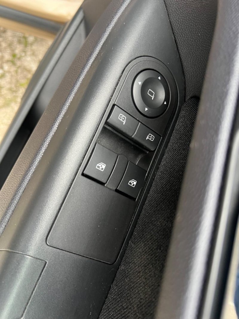 VAUXHALL ZAFIRA