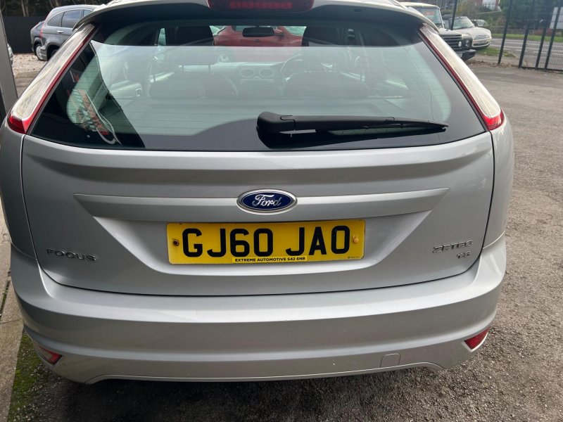 FORD FOCUS