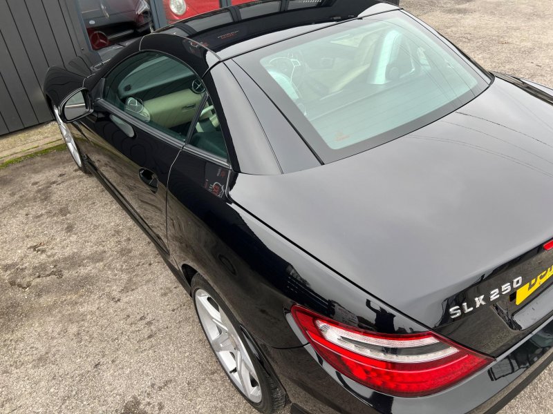 MERCEDES-BENZ SLK
