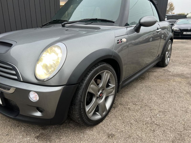 MINI CONVERTIBLE