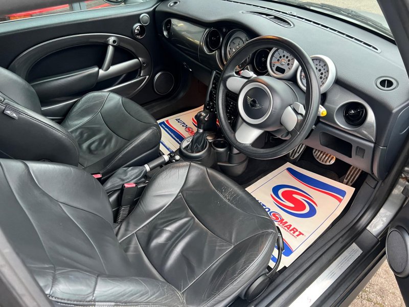 MINI CONVERTIBLE