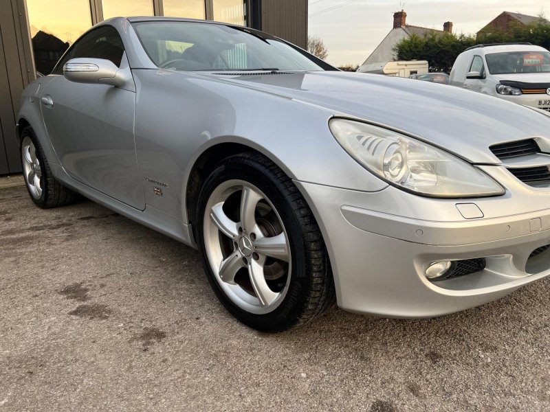 MERCEDES-BENZ SLK
