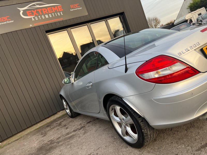 MERCEDES-BENZ SLK