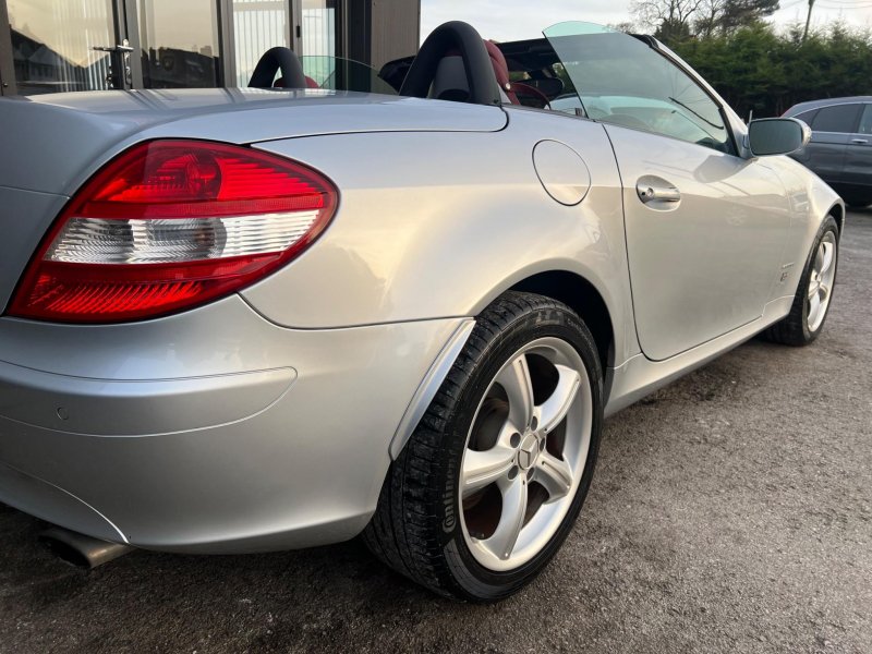 MERCEDES-BENZ SLK