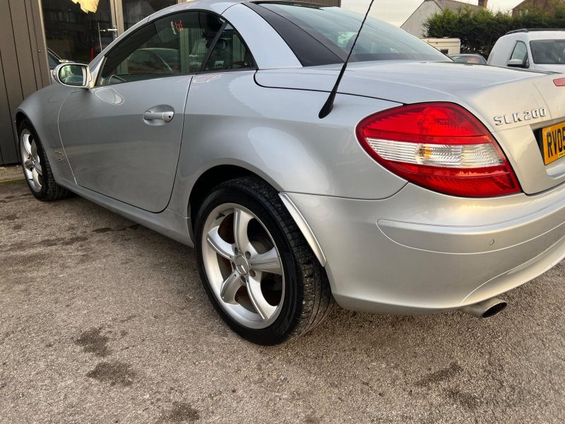 MERCEDES-BENZ SLK