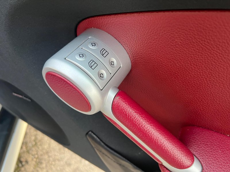 MERCEDES-BENZ SLK