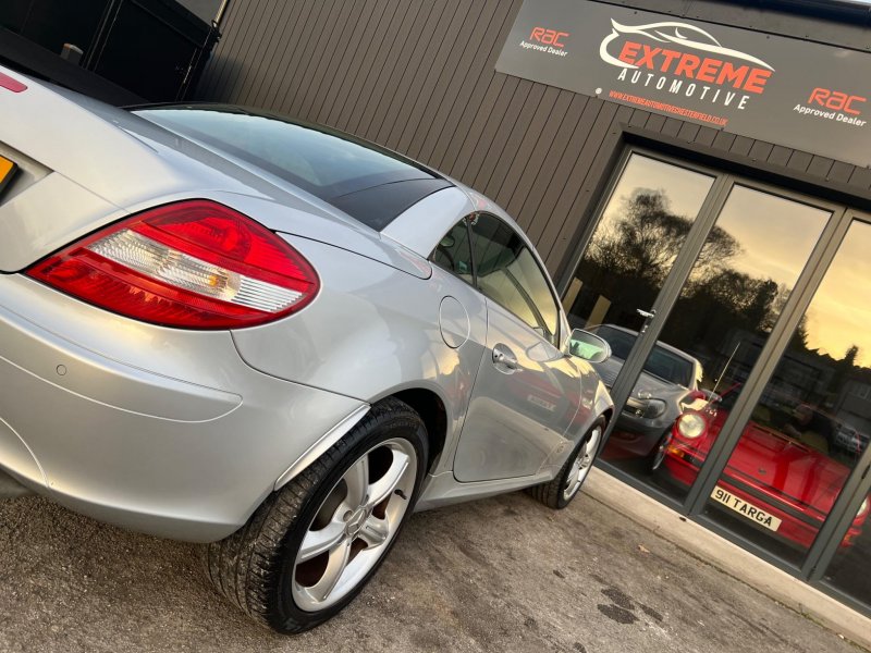 MERCEDES-BENZ SLK
